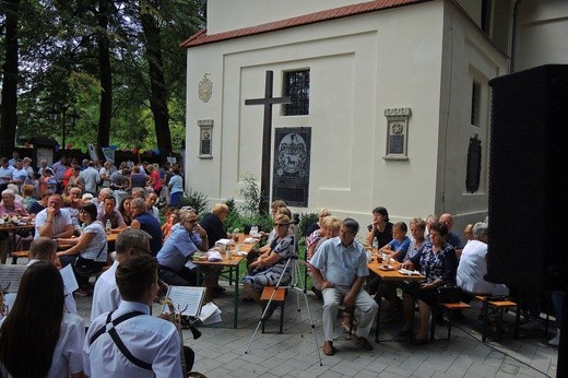 Piknik parafialny i "Bukiet ziela" w Głębowicach - 2018