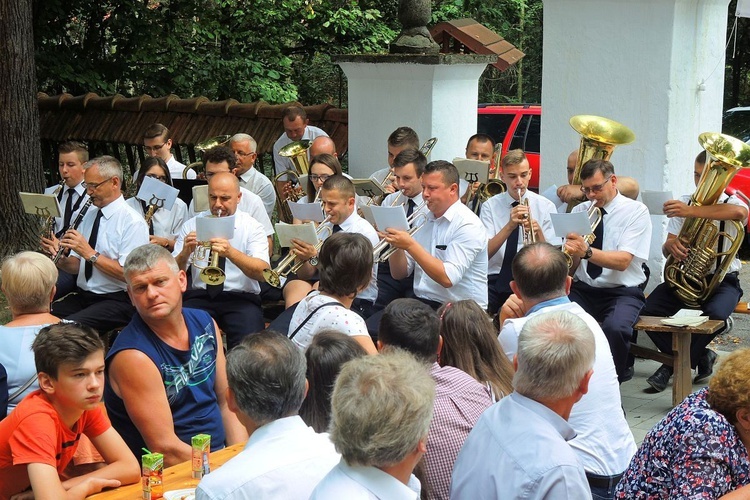 Piknik parafialny i "Bukiet ziela" w Głębowicach - 2018