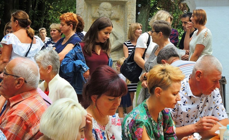 Piknik parafialny i "Bukiet ziela" w Głębowicach - 2018