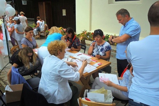 Piknik parafialny i "Bukiet ziela" w Głębowicach - 2018