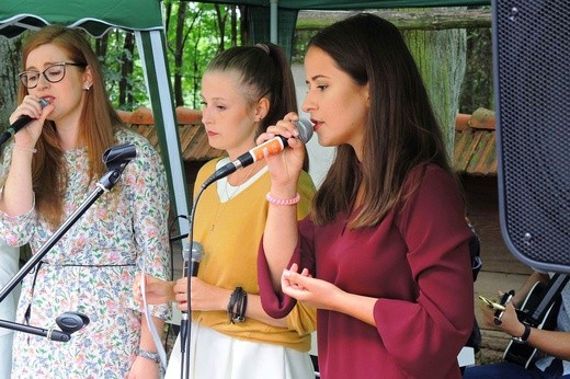 Piknik parafialny i "Bukiet ziela" w Głębowicach - 2018