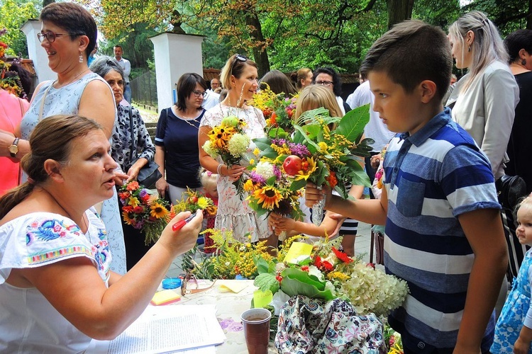 Piknik parafialny i "Bukiet ziela" w Głębowicach - 2018