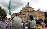 Po Mszy odbył się Apel Pamięci z udziałem wojskowej asysty honorowej 