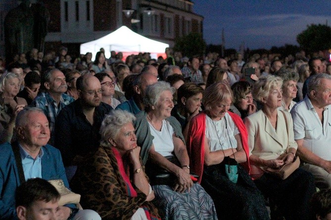 Widowisko "Święty z Wadowic - Jan Paweł II"