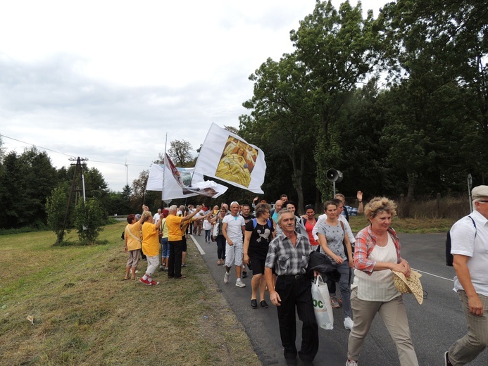 Pielgrzymka z Żychlina do Suserza