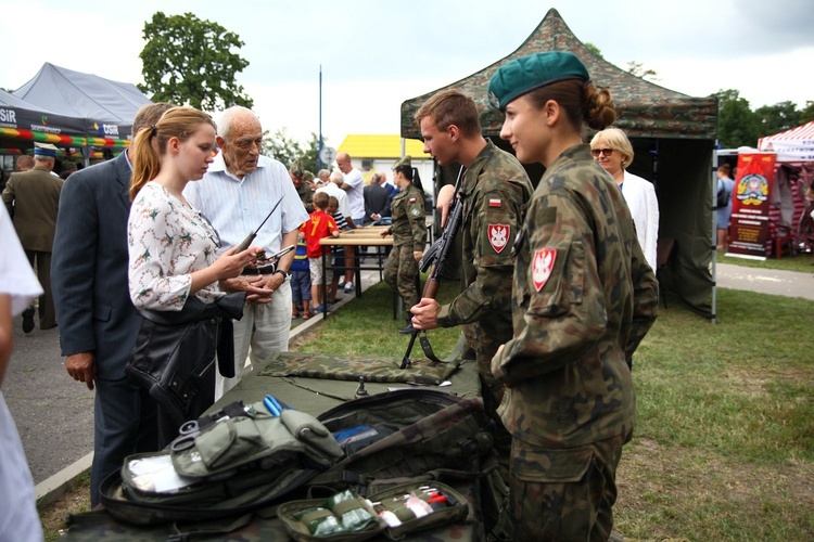 Obchody Święta Wojska Polskiego w Skierniewicach