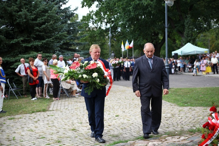 Obchody Święta Wojska Polskiego w Skierniewicach