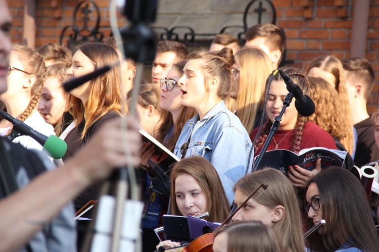 Msza św. na rozpoczęcie 36. PPT na Jasną Górę