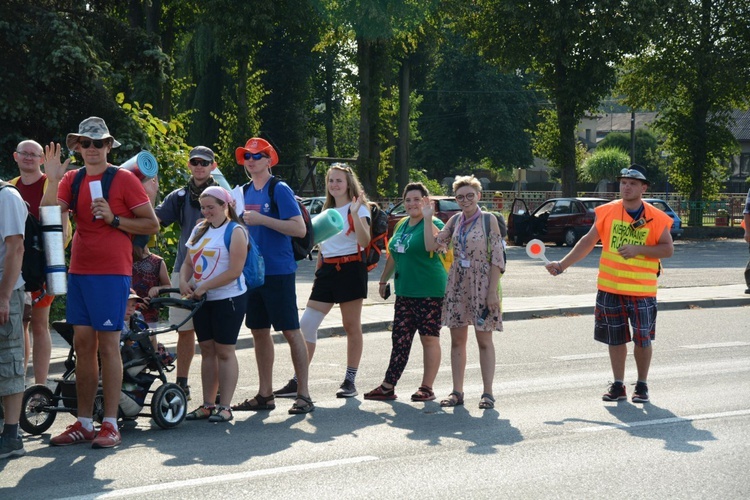 Kilkanaście kilometrów przed Jasną Górą