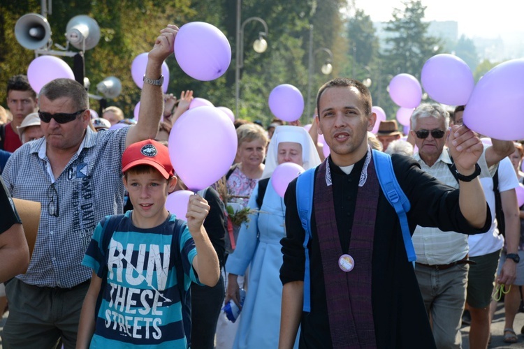 "Jedynki" na ostatniej prostej