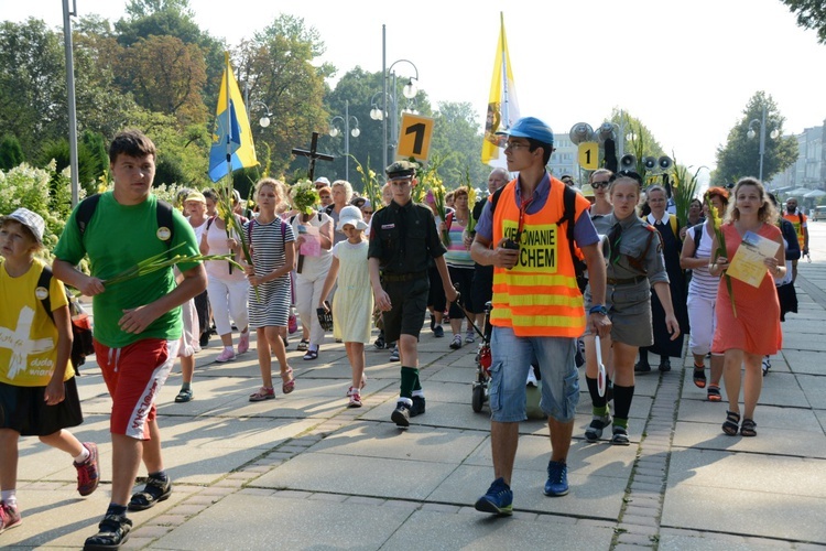 "Jedynki" na ostatniej prostej