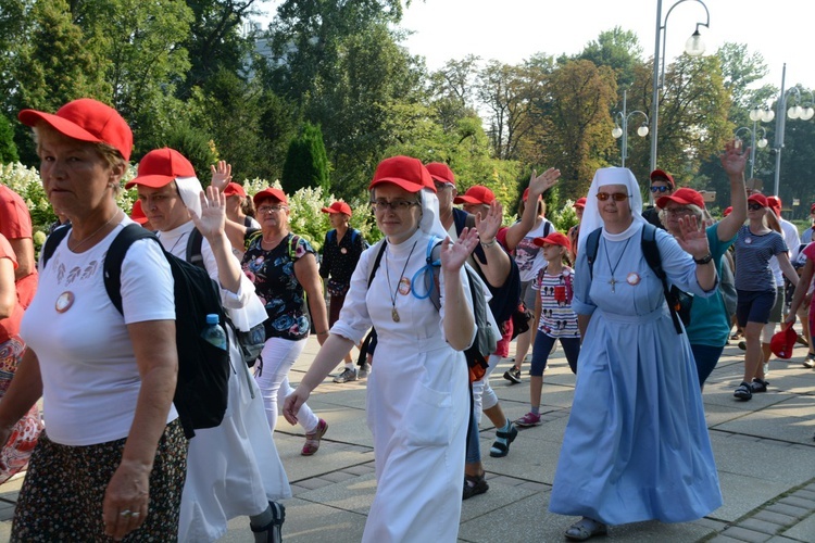 "Jedynki" na ostatniej prostej