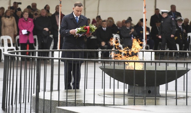 Prezydent: Dziękuję Australii, że po II wojnie światowej przyjęła tak wielu polskich żołnierzy