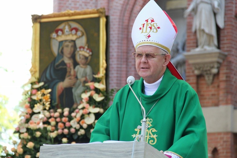 Z Jezusem i Maryją nasze rodziny będą szkołami miłości