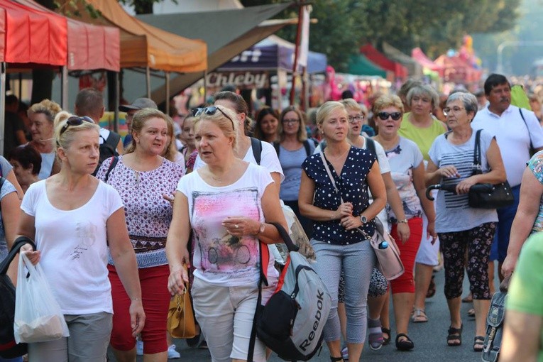 Pielgrzymka kobiet w Piekarach - cz. 3