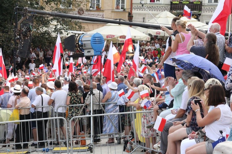 Premier w Sandomierzu