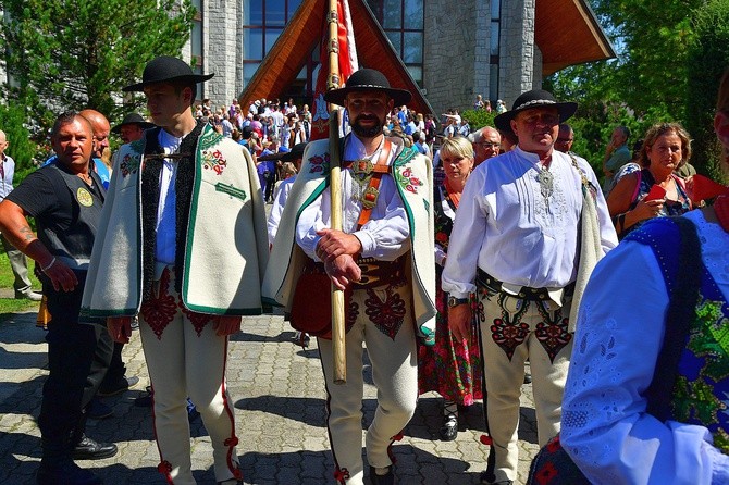 Modlitwa o pokój i korowód przez miasto 