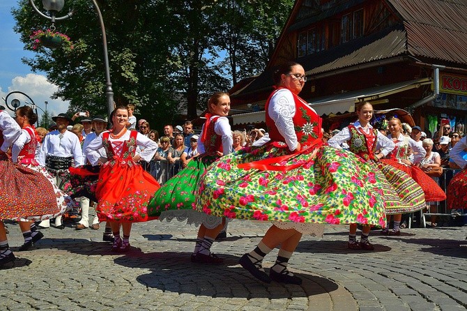 Modlitwa o pokój i korowód przez miasto 