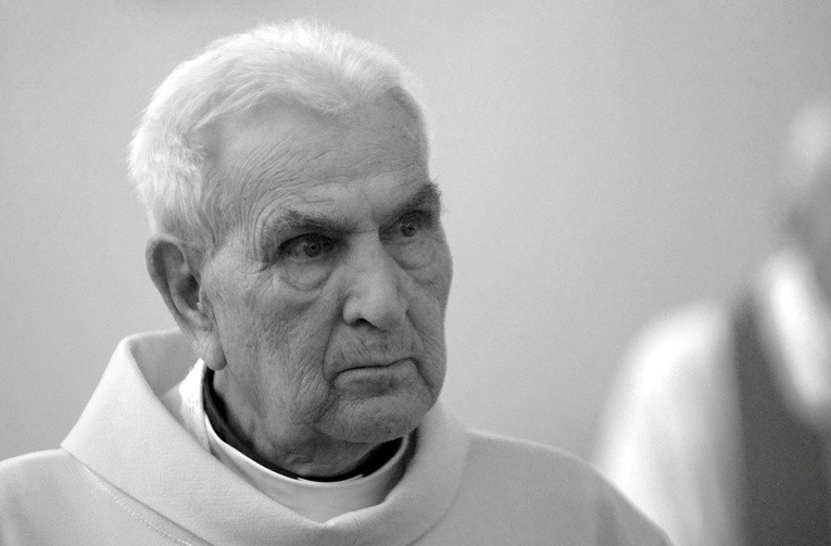 Ks. kan. Eugeniusz Wrzeszcz (1941-2018)