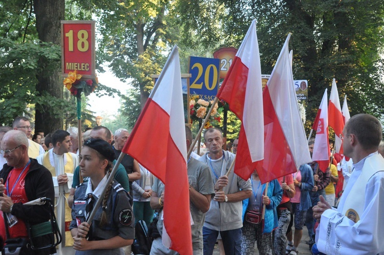 Zielenice, Msza św., cz. B