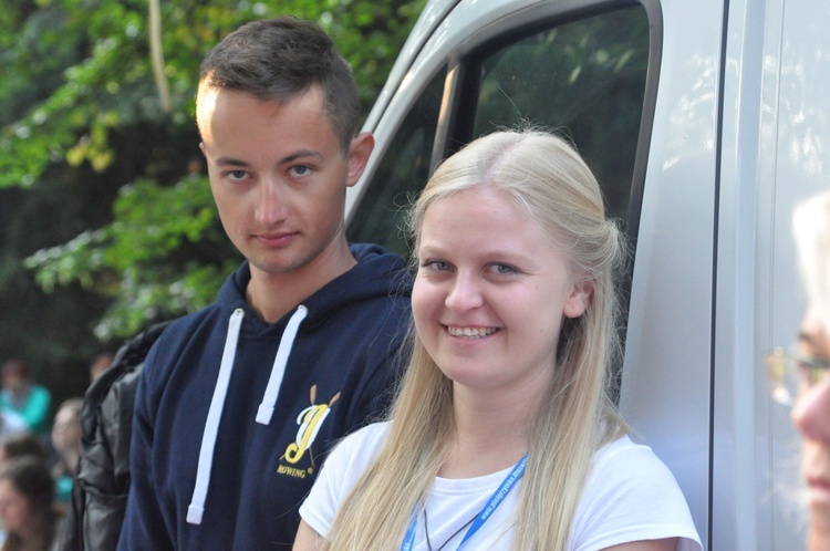 Zielenice, Msza św., cz. B