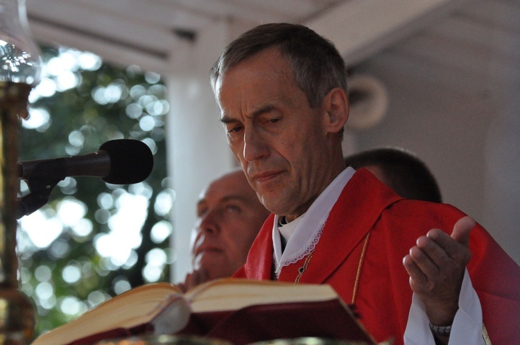 Zielenice, Msza św., cz. B