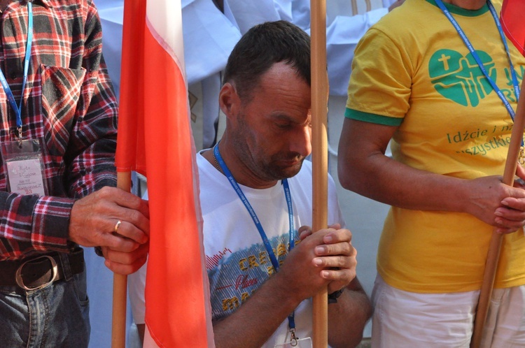 Zielenice, Msza św., cz. B