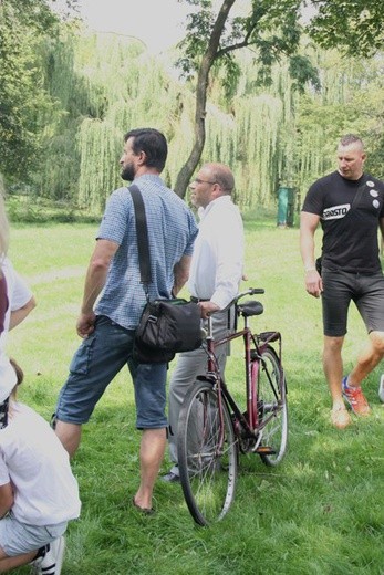 Z inicjatywy "Sprężystych"