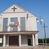 ▲	Kościół parafialny – zbudowany dzięki niezłomnej postawie parafian.