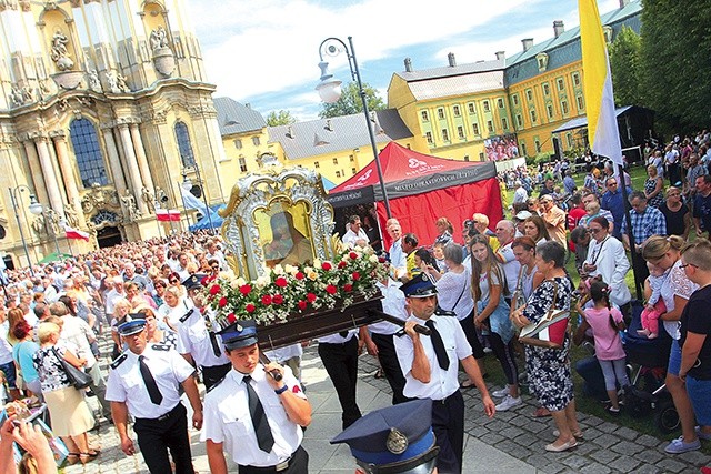 Uroczystość zgromadziła w sanktuarium kilka tysięcy osób.