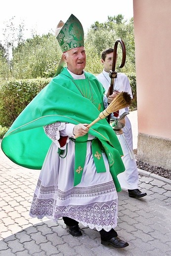 Poświęcenie wyremontowanej wieży w kościele pw. NMP Królowej Polski w Głuszycy