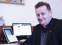 Ksiądz prof. J. Królikowski.