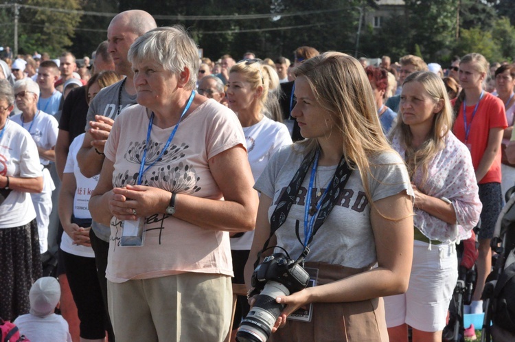 Charsznica, Msza św., część B