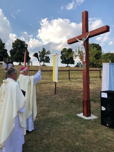 Przekazanie relikwii św. Ojca Pio do Sanktuarium Matki Bożej Fatimskiej w Polanicy-Zdroju