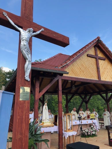 Przekazanie relikwii św. Ojca Pio do Sanktuarium Matki Bożej Fatimskiej w Polanicy-Zdroju