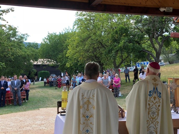 Przekazanie relikwii św. Ojca Pio do Sanktuarium Matki Bożej Fatimskiej w Polanicy-Zdroju