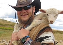 Ksiądz Maciej Słyż – polski kapłan na misjach w peruwiańskich Andach.