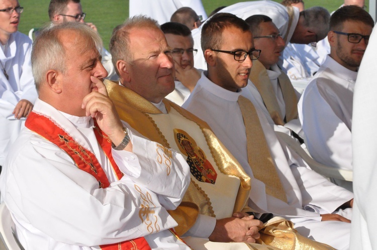 Żarnowiec, Msza św., część A 