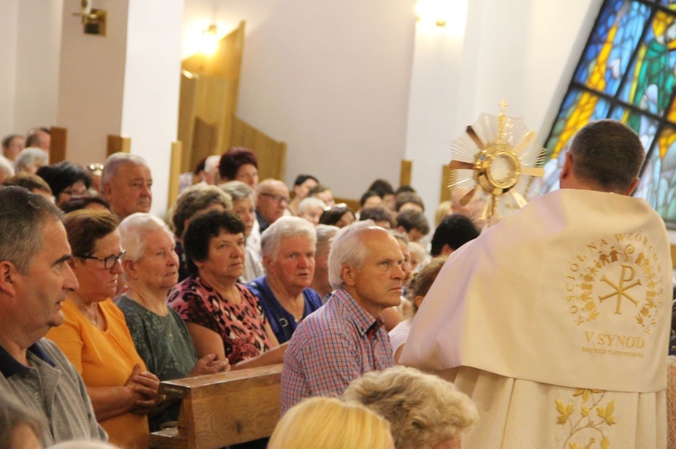 Chorzy i ciepiący u Matki Bożej na Pasierbcu