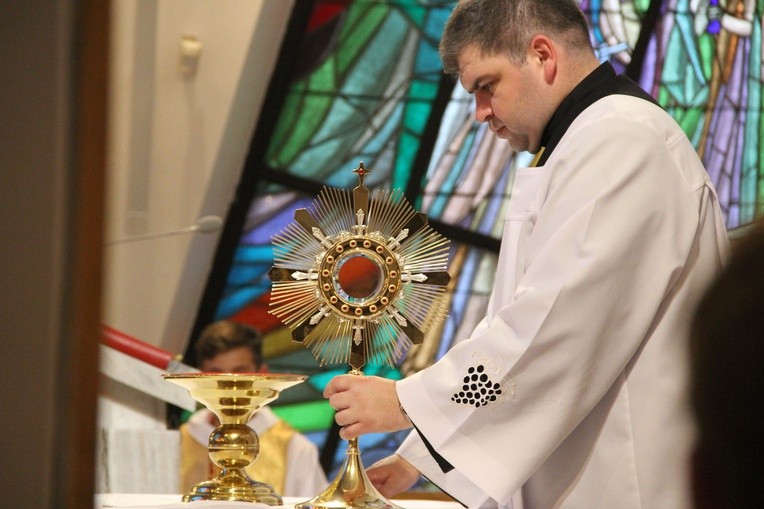 Chorzy i ciepiący u Matki Bożej na Pasierbcu
