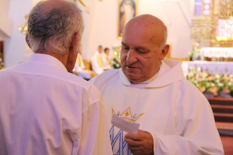 Chorzy i ciepiący u Matki Bożej na Pasierbcu