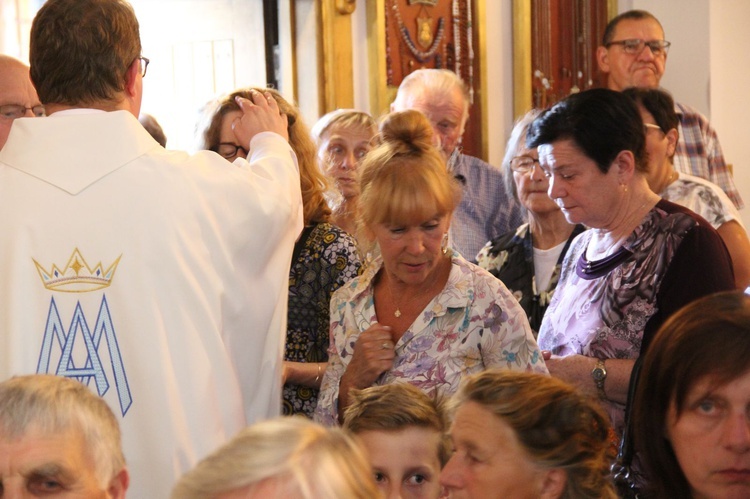 Chorzy i ciepiący u Matki Bożej na Pasierbcu