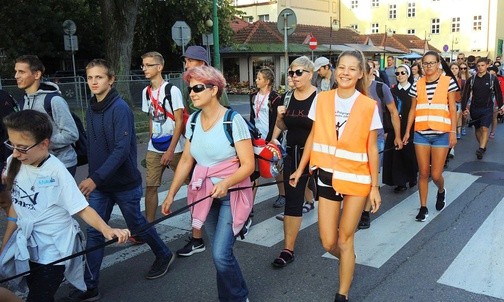 Pielgrzymi żywieccy w drodze