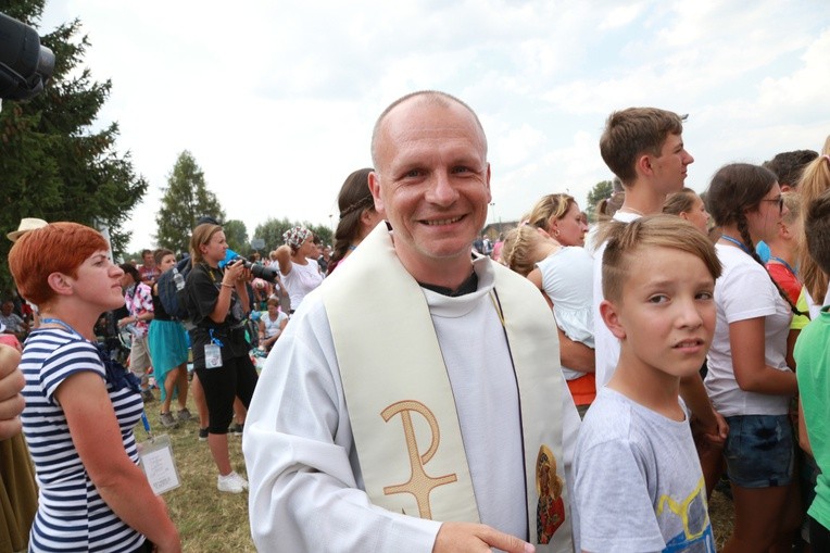 Sokolniki, Msza św. część A
