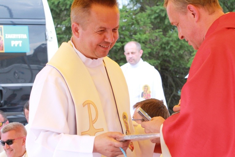 Sokolniki, Msza św. część A