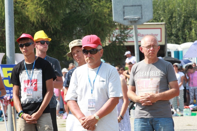 Sokolniki, Msza św. część A