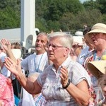 Trzebniów, Msza św. dla części A i B