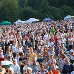 Trzebniów, Msza św. dla części A i B