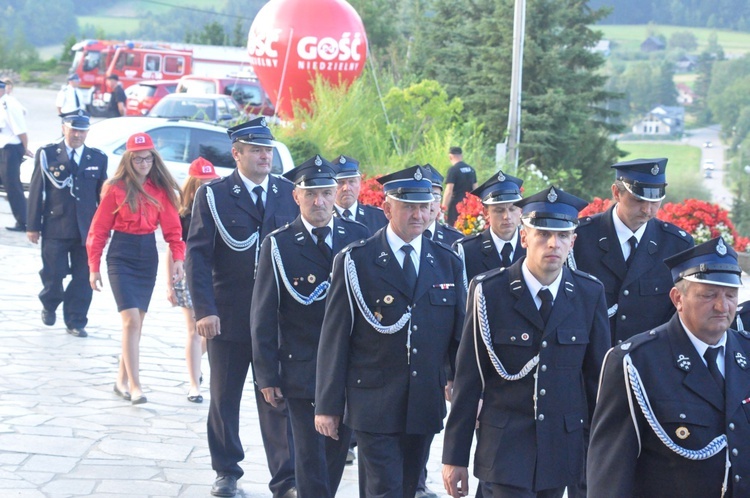 Strażacy u Matki Bożej Pocieszenia