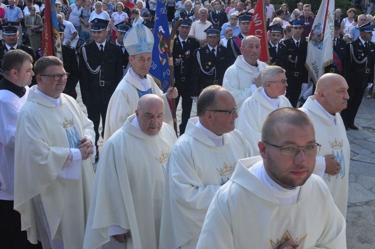 Strażacy u Matki Bożej Pocieszenia